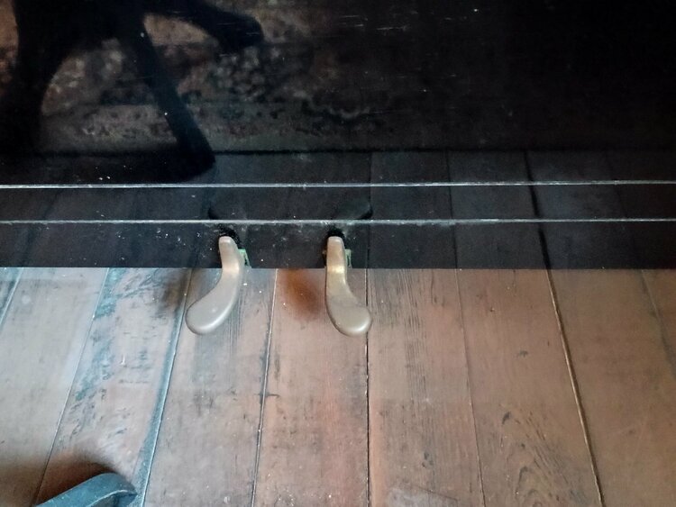 U1　109915（ピアノ・楽器・PA機材）の商品画像 - 査定依頼日：2026年4月1日 - 最高査定価格：20,000円