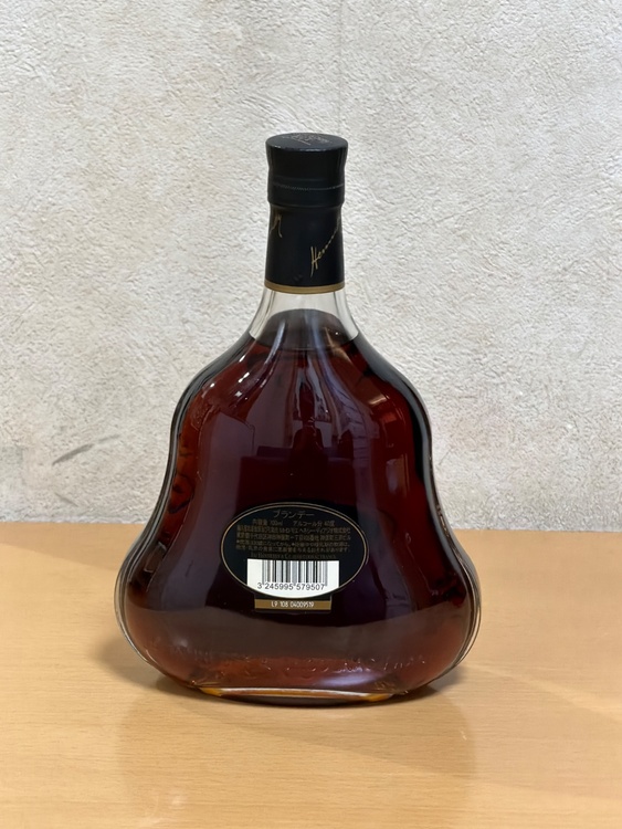 ヘネシーXO（お酒）の商品画像 - 査定依頼日：2025年12月29日 - 最高査定価格：15,000円