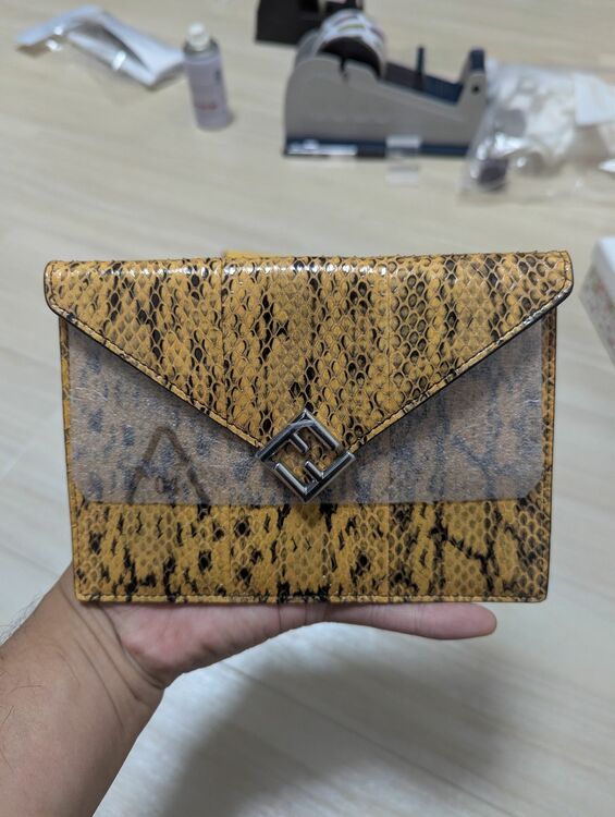 クラッチバッグ（ブランドバッグ）の商品画像 - 査定依頼日：2025年9月13日 - 最高査定価格：30,000円