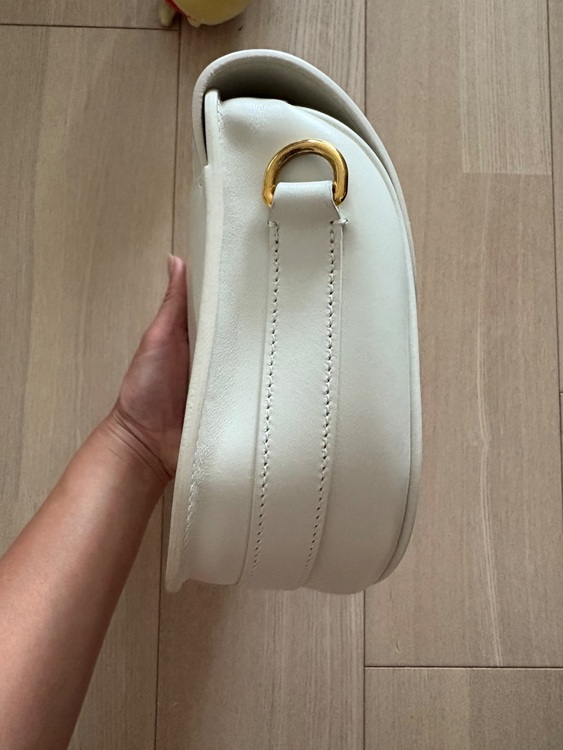 ディオール  （ブランドバッグ）の商品画像 - 査定依頼日：2025年8月27日 - 最高査定価格：200,000円