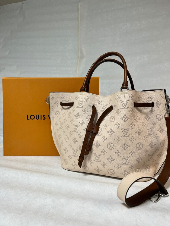 ジロラッタ（ブランドバッグ）の商品画像 - 査定依頼日：2025年1月5日 - 最高査定価格：170,000円