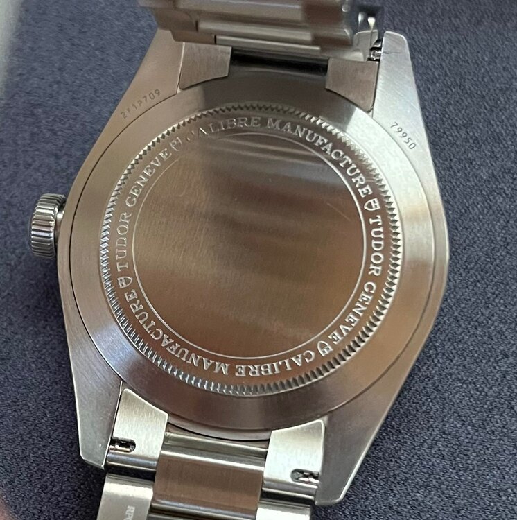 チューダー その他 7995（高級時計）の商品画像 - 査定依頼日：2025年4月3日 - 最高査定価格：350,000円