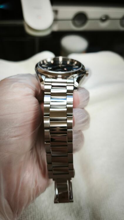 オメガ シーマスター 231.10.43.22.03.001（高級時計）の商品画像 - 査定依頼日：2025年10月11日 - 最高査定価格：550,000円