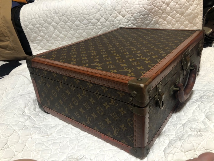 ルイビトンビステン50M2131（ブランドバッグ）の商品画像 - 査定依頼日：2025年9月17日 - 最高査定価格：150,000円