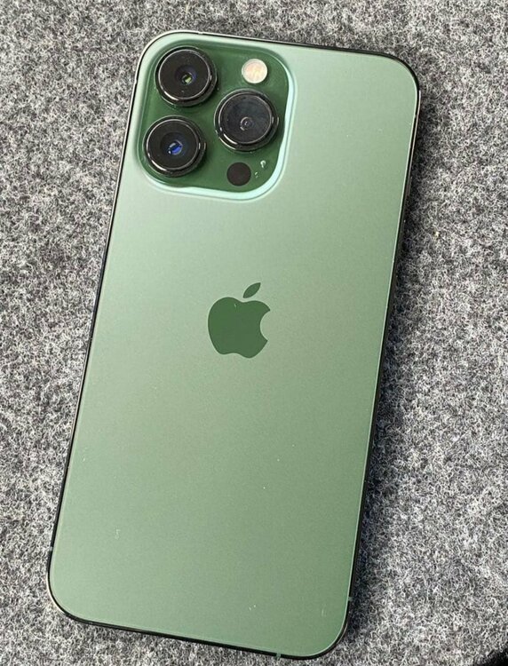 iPhone13pro（スマホ）の商品画像 - 査定依頼日：2026年9月15日 - 最高査定価格：45,000円