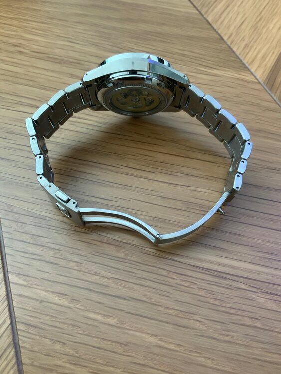 SBGJ255（高級時計）の商品画像 - 査定依頼日：2025年1月26日 - 最高査定価格：600,000円