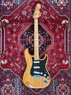 フェンダーUSA アメリカンスタンダード　1979年製（ピアノ・楽器・PA機材）の商品画像 - 査定依頼日：2026年4月11日 - 最高査定価格：200,000円