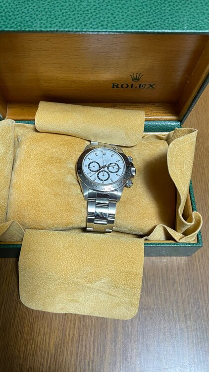 ロレックス デイトナ 16520 T0（高級時計）の商品画像 - 査定依頼日：2025年2月18日 - 最高査定価格：3,900,000円