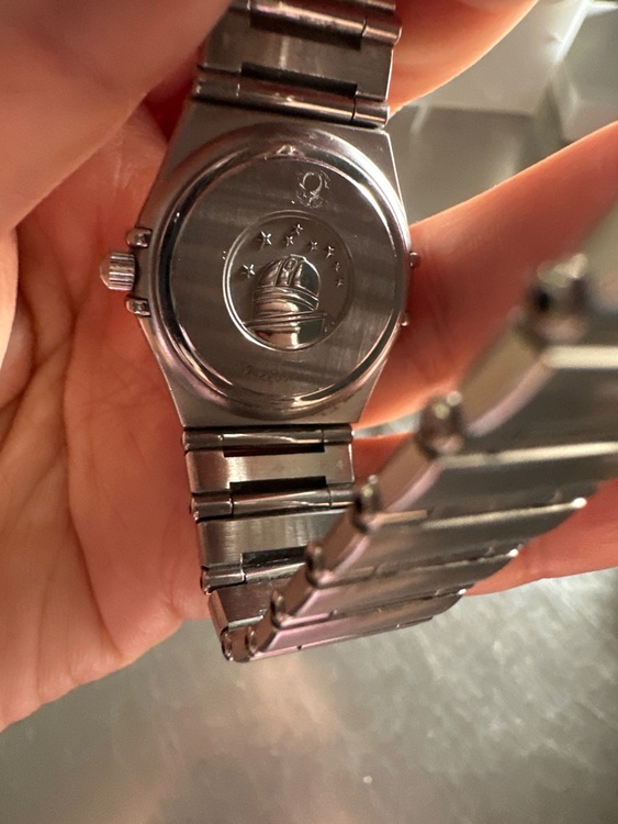 婦人時計（高級時計）の商品画像 - 査定依頼日：2025年8月27日 - 最高査定価格：100,000円