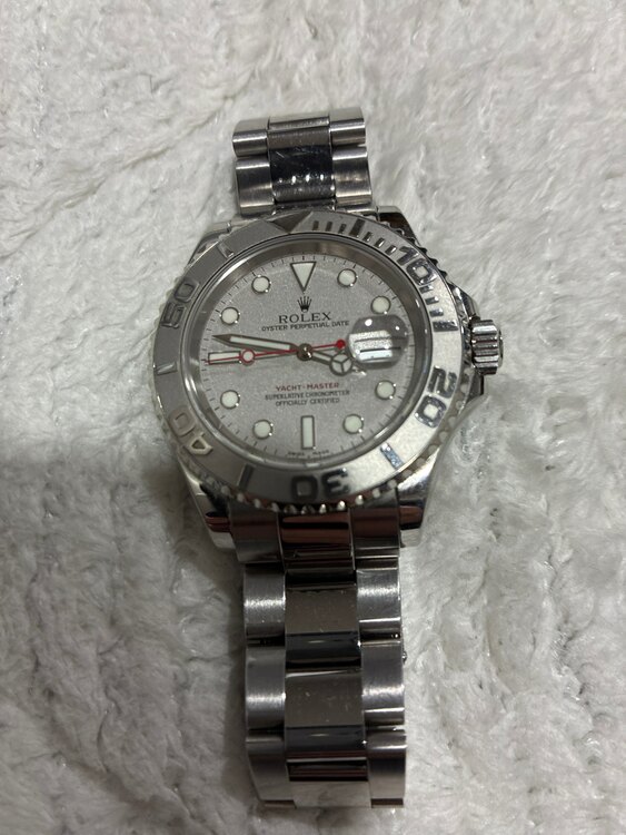 ロレックス ヨットマスター （高級時計）の商品画像 - 査定依頼日：2025年4月20日 - 最高査定価格：1,400,000円