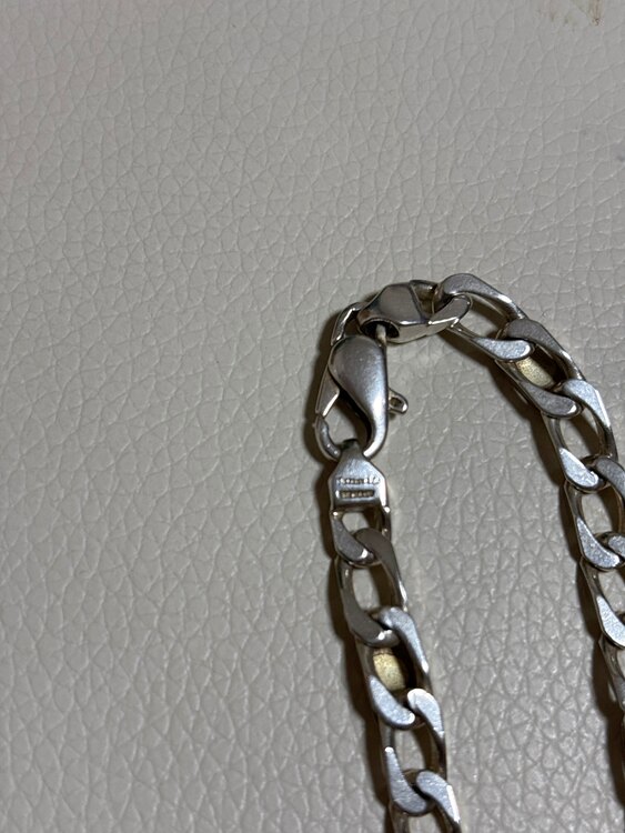 ティファニーブレスレット（金・貴金属）の商品画像 - 査定依頼日：2025年1月30日 - 最高査定価格：40,000円