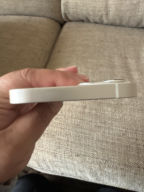 iPhone 13 128GB SIMフリー（スマホ）の商品画像 - 査定依頼日：2026年3月3日 - 最高査定価格：36,000円