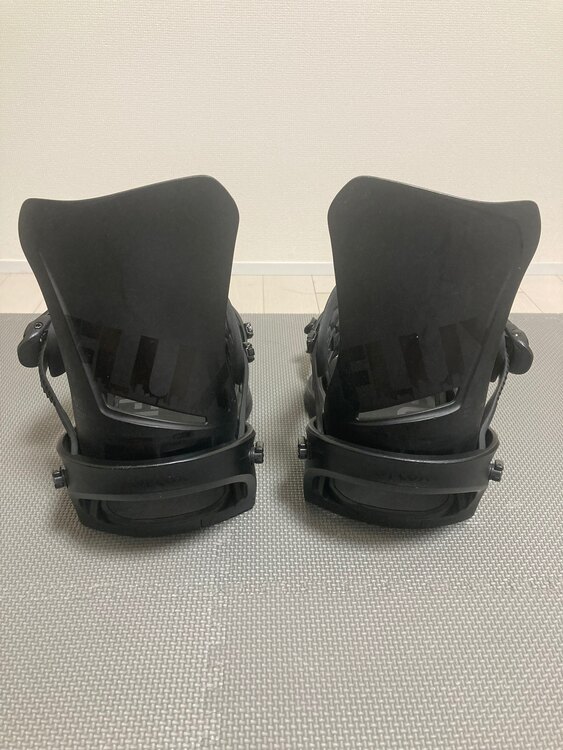 FLUX DS（その他のスポーツ用品）の商品画像 - 査定依頼日：2024年5月5日