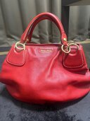 ミュウミュウ  （ブランドバッグ）の商品画像 - 査定依頼日：2025年3月7日 - 最高査定価格：20,000円