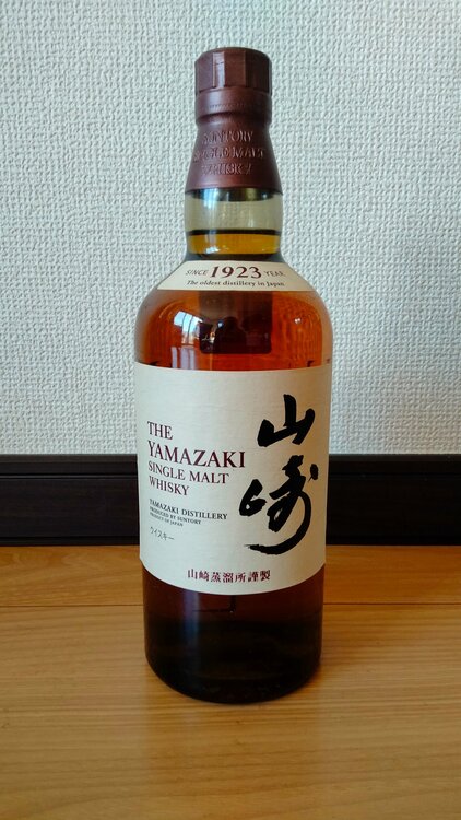 ウイスキー サントリー山崎 （お酒）の商品画像 - 査定依頼日：2026年1月31日 - 最高査定価格：12,000円