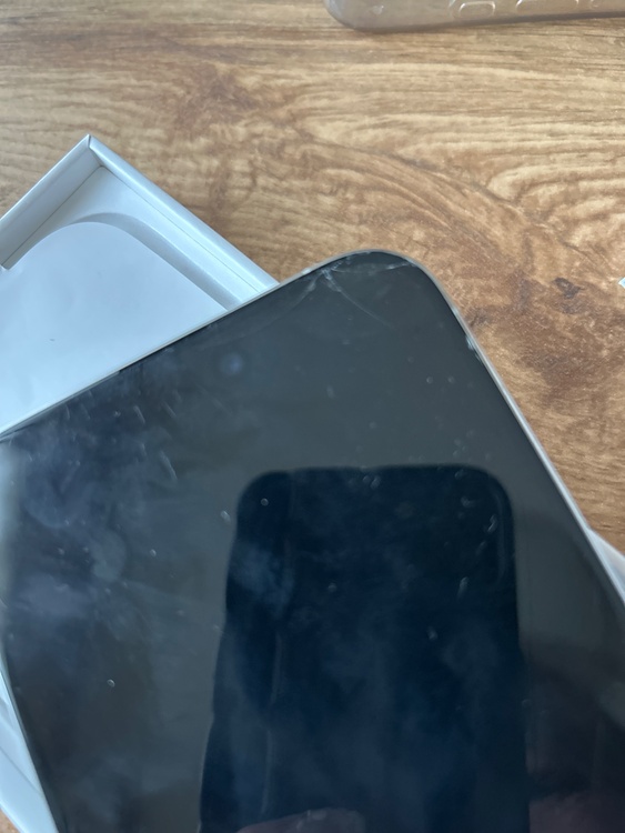 iPhone15𝗽𝗿𝗼 𝗺𝗮𝘅（スマホ）の商品画像 - 査定依頼日：2026年5月3日 - 最高査定価格：59,000円