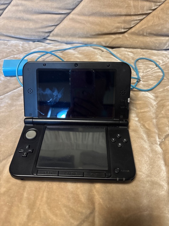 Nintendo 3DS LL（ゲーム機本体・ゲームソフト）の商品画像 - 査定依頼日：2025年8月12日 - 最高査定価格：10,500円