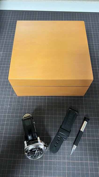 パネライ ルミノール 0019（高級時計）の商品画像 - 査定依頼日：2026年1月16日 - 最高査定価格：620,000円