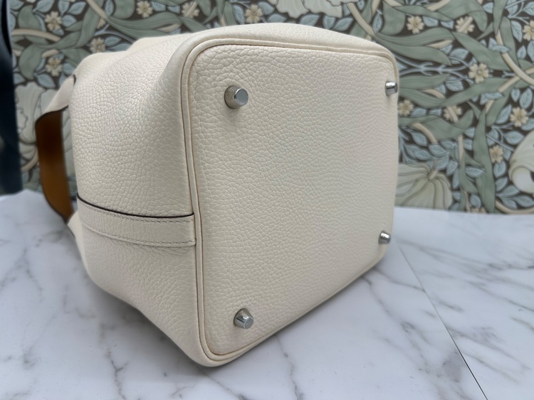 ピコタンロックmm（ブランドバッグ）の商品画像 - 査定依頼日：2026年2月20日 - 最高査定価格：500,000円