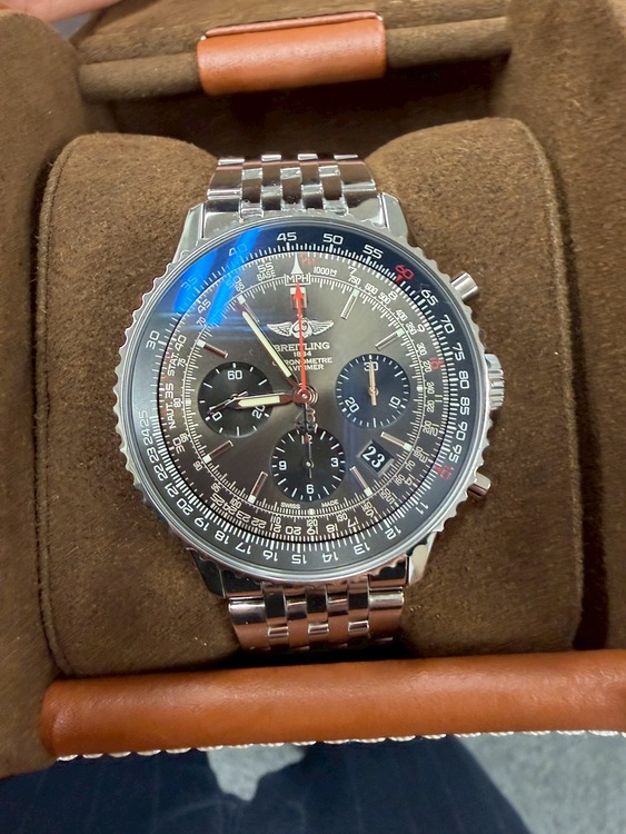 ブライトリング（高級時計）の商品画像 - 査定依頼日：2026年4月2日 - 最高査定価格：720,000円