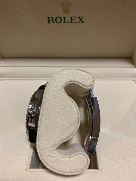 ロレックス サブマリーナー （高級時計）の商品画像 - 査定依頼日：2025年11月6日 - 最高査定価格：1,820,000円