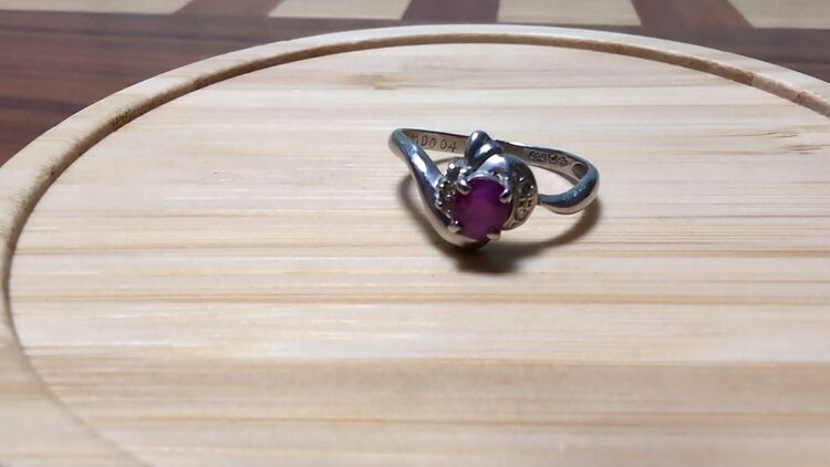 ルビーリング（金・貴金属）の商品画像 - 査定依頼日：2025年7月10日 - 最高査定価格：15,000円