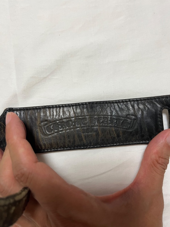 [クロムハーツ R&R　ロックンロール レザーブレスレット]（古着・ファッション）の商品画像 - 査定依頼日：2025年9月14日 - 最高査定価格：30,000円