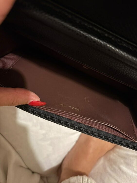 マトラッセ チェーンウォレット（ブランドバッグ）の商品画像 - 査定依頼日：2025年5月27日 - 最高査定価格：400,000円