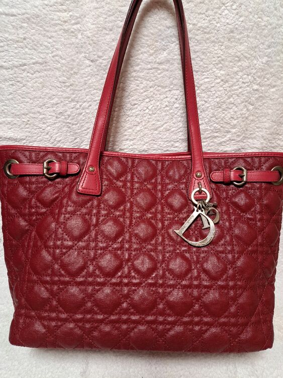 ディオール  （ブランドバッグ）の商品画像 - 査定依頼日：2025年9月16日 - 最高査定価格：80,000円