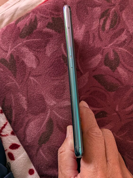 OPPO（スマホ）の商品画像 - 査定依頼日：2026年1月29日 - 最高査定価格：5,000円