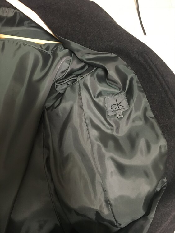 カルバンクライン381-5.CCO.CB.IW（古着・ファッション）の商品画像 - 査定依頼日：2025年1月23日