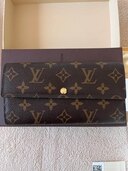 Louis Vuitton　ルイ・ヴィトン　ポルトフォイユ・サラ　M61734　（ブランド財布・小物）の商品画像 - 査定依頼日：2024年9月23日 - 最高査定価格：8,000円