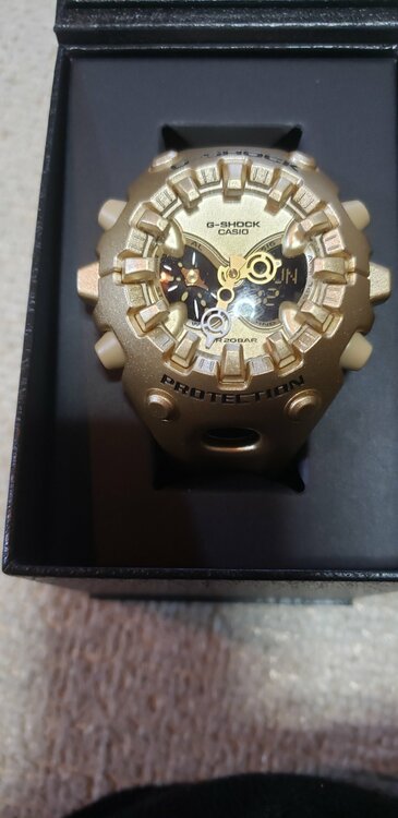 G-SHOCK その他 GA-V01-9AJ（高級時計）の商品画像 - 査定依頼日：2026年4月12日 - 最高査定価格：6,500円