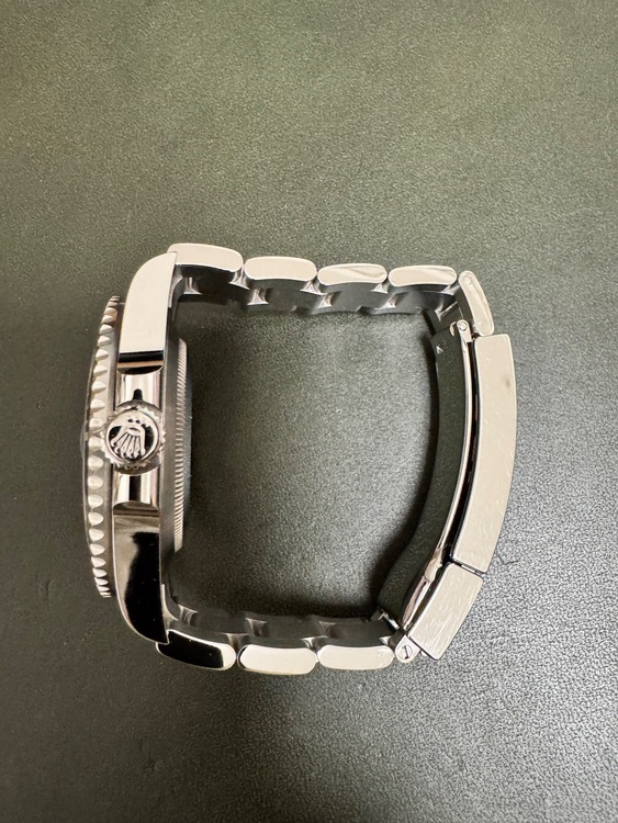 サブマリーナーデイト（高級時計）の商品画像 - 査定依頼日：2025年7月21日 - 最高査定価格：1,950,000円