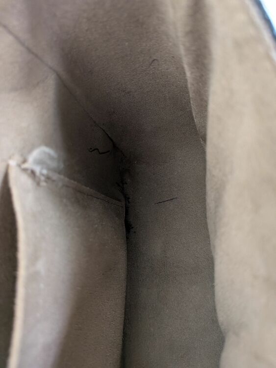 ルイヴィトン マルチカラー （ブランドバッグ）の商品画像 - 査定依頼日：2025年8月15日 - 最高査定価格：100,000円