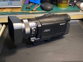 FDR-AX100（カメラ）の商品画像 - 査定依頼日：2026年3月8日 - 最高査定価格：70,000円