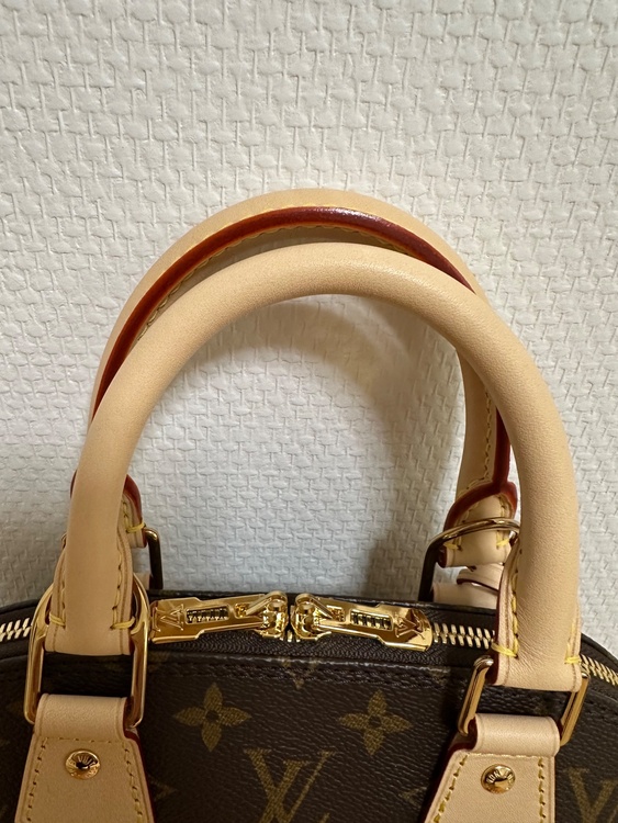 アルマBB（ブランドバッグ）の商品画像 - 査定依頼日：2026年2月26日 - 最高査定価格：220,000円