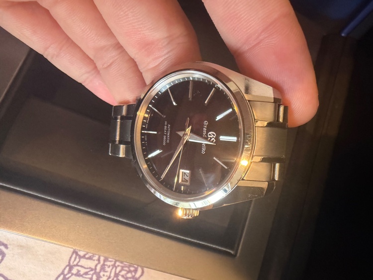 グランドセイコー（高級時計）の商品画像 - 査定依頼日：2026年4月2日 - 最高査定価格：450,000円