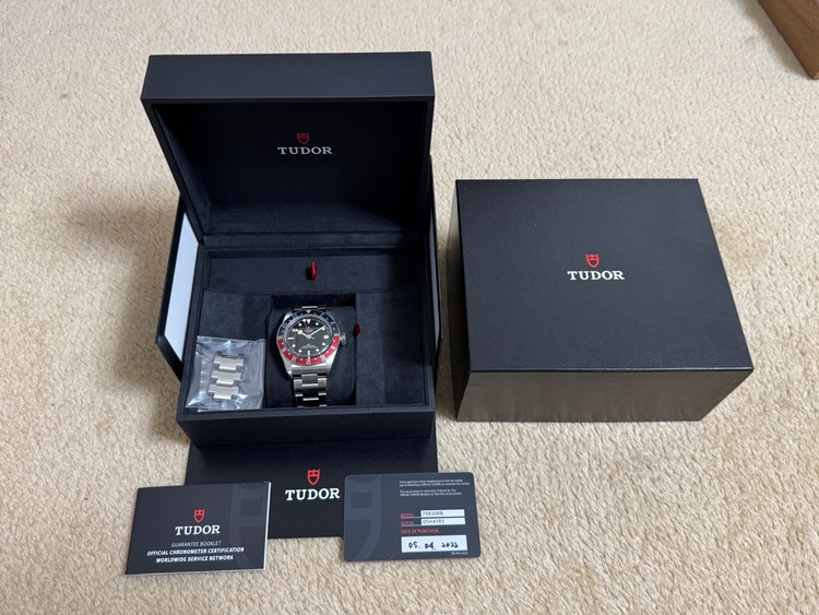 チューダー ブラックベイ 79830q（高級時計）の商品画像 - 査定依頼日：2025年10月20日 - 最高査定価格：430,000円