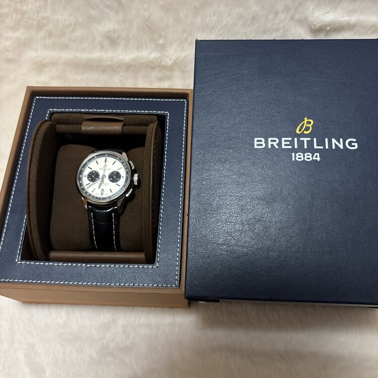 ブライトリング その他 AB011（高級時計）の商品画像 - 査定依頼日：2025年4月9日 - 最高査定価格：450,000円