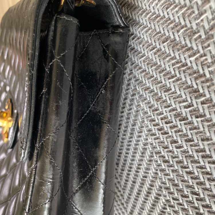 マトラッセ（ブランドバッグ）の商品画像 - 査定依頼日：2025年8月30日 - 最高査定価格：300,000円