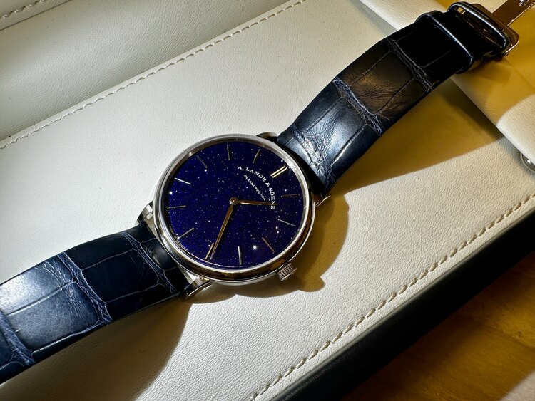 ランゲ＆ゾーネ サクソニア 205.08（高級時計）の商品画像 - 査定依頼日：2025年4月2日 - 最高査定価格：2,770,000円