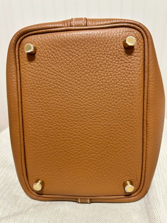 ピコタンロックpm（ブランドバッグ）の商品画像 - 査定依頼日：2025年5月31日 - 最高査定価格：610,000円