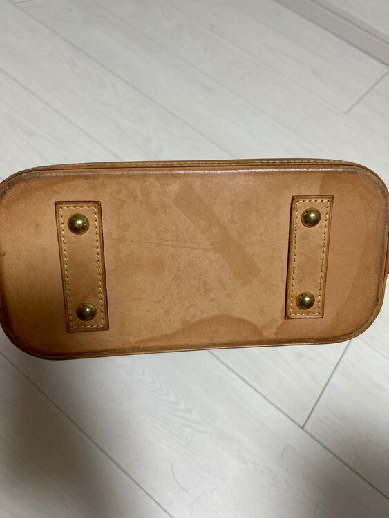 ルイヴィトン アルマ （ブランドバッグ）の商品画像 - 査定依頼日：2025年2月4日 - 最高査定価格：170,000円