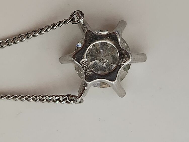 ネックレス（宝石）の商品画像 - 査定依頼日：2025年7月24日 - 最高査定価格：400,000円