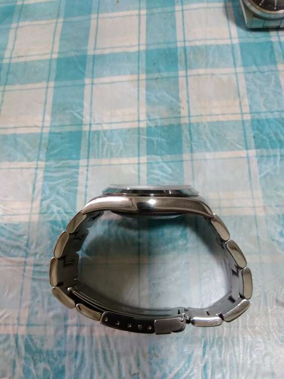 ロレックス エクスプローラー 14270（高級時計）の商品画像 - 査定依頼日：2025年4月26日 - 最高査定価格：730,000円