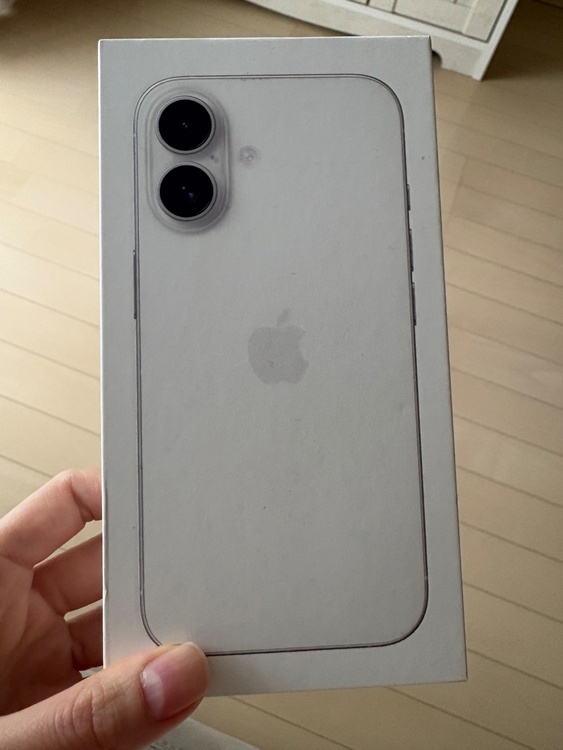 iPhone16、128GB（スマホ）の商品画像 - 査定依頼日：2026年3月12日 - 最高査定価格：70,000円