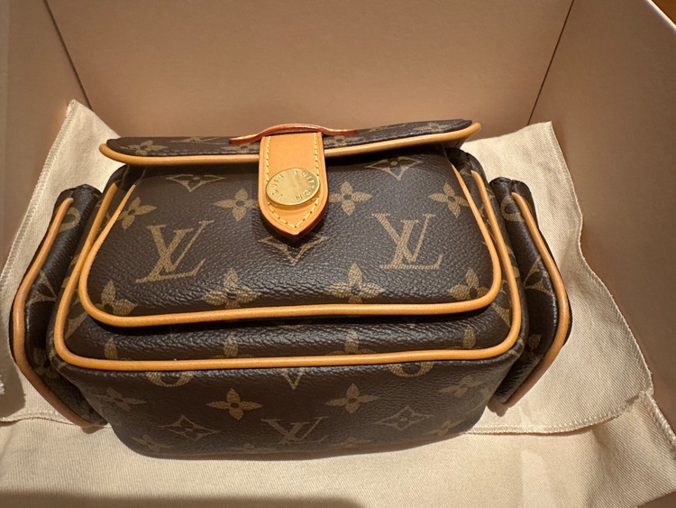 ルイヴィトン モノグラム （ブランドバッグ）の商品画像 - 査定依頼日：2026年2月7日 - 最高査定価格：260,000円