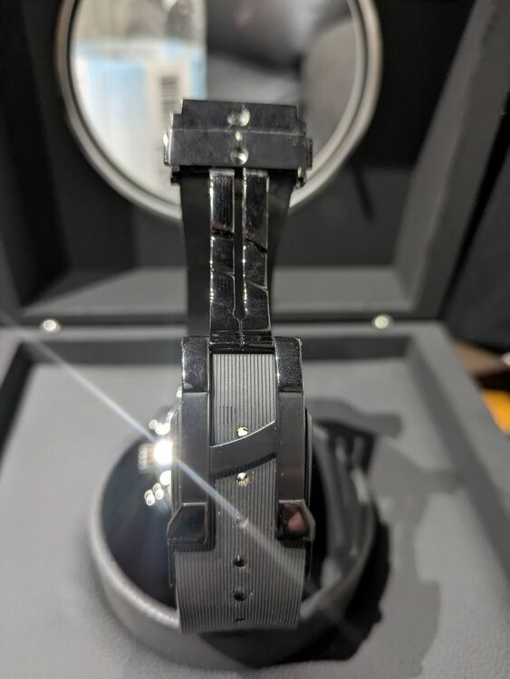 ウブロ クラシックフュージョン 521.CM.1771.RK（高級時計）の商品画像 - 査定依頼日：2025年10月16日 - 最高査定価格：800,000円