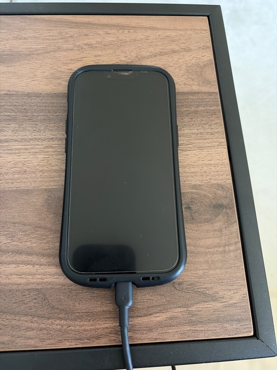 iPhone 14 128GB au（スマホ）の商品画像 - 査定依頼日：2026年5月15日 - 最高査定価格：40,000円